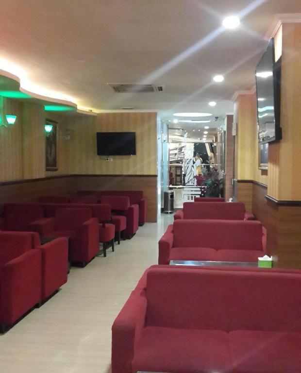 ג'קרטה California Hotel מראה חיצוני תמונה