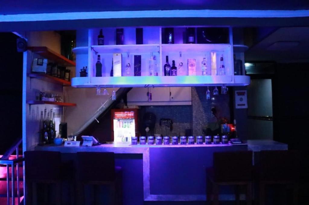 ג'קרטה California Hotel מראה חיצוני תמונה