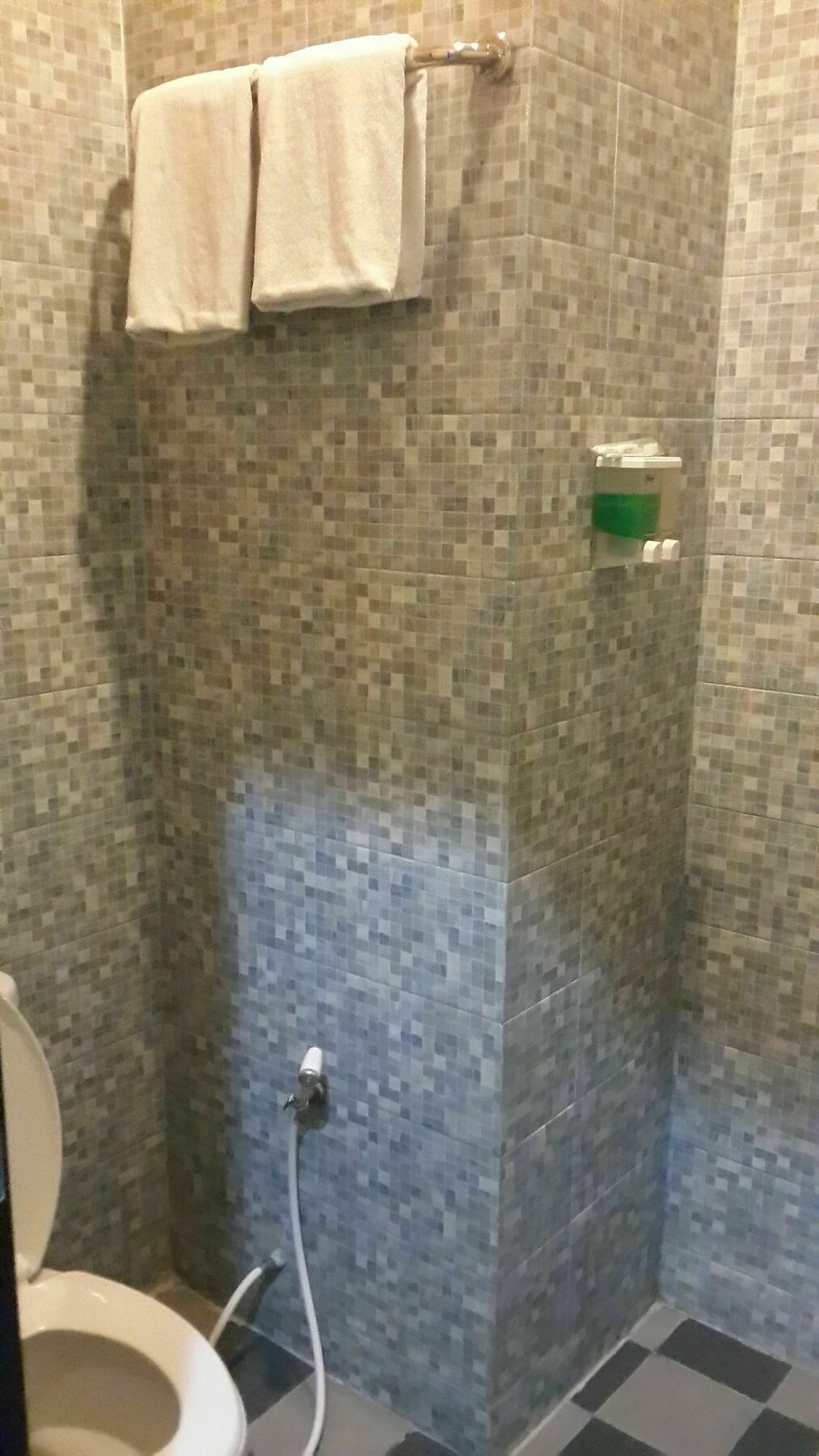 ג'קרטה California Hotel מראה חיצוני תמונה